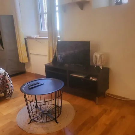 Appolon Apartment *
